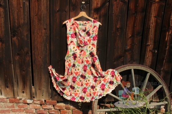 výrobek Půlkolové šaty Rose